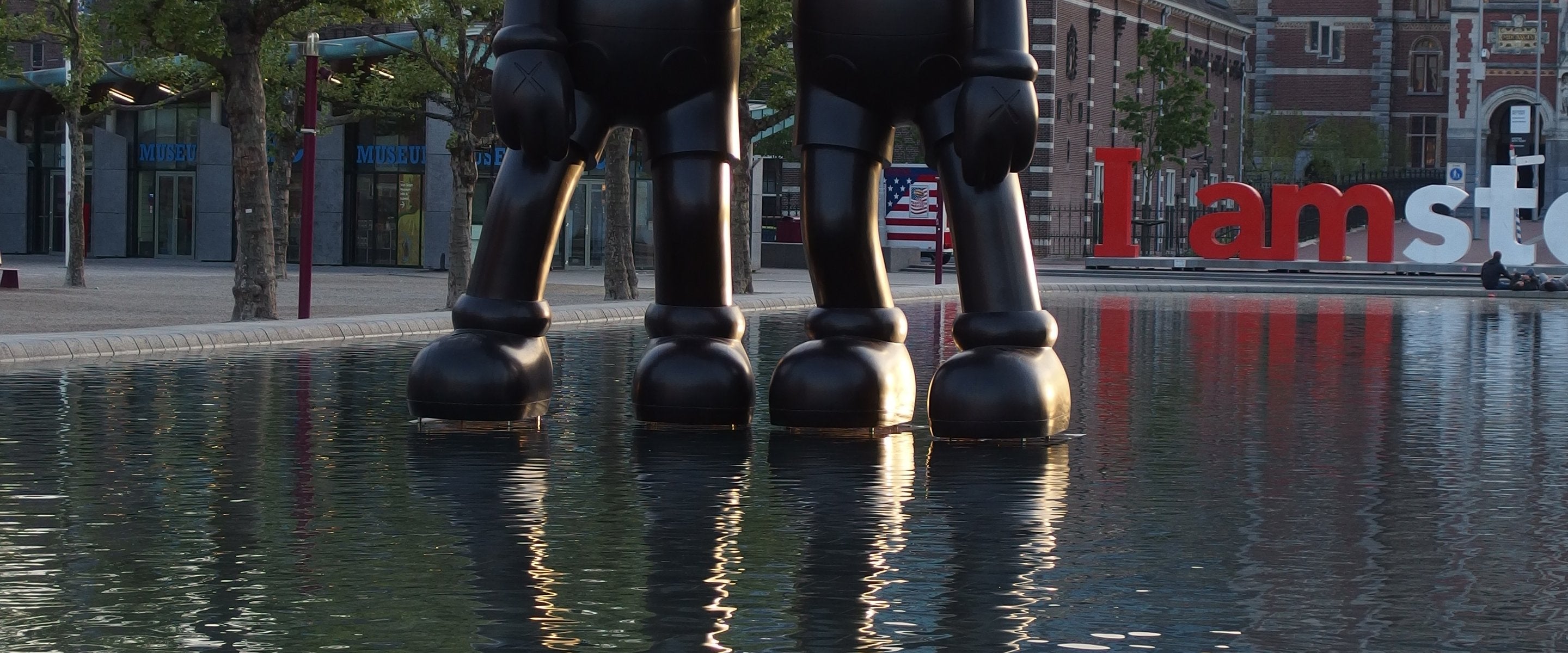 KAWS & BE@RBRICK