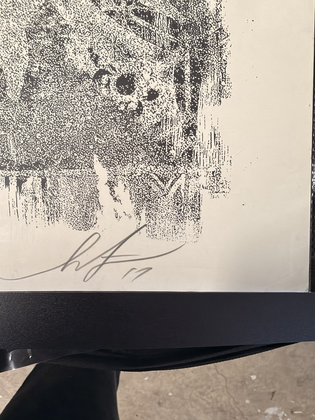 Shepard Fairey Freedom of Choice 2017 Signed 140/400 OBEY Damaged Stencil — listing photograph 7