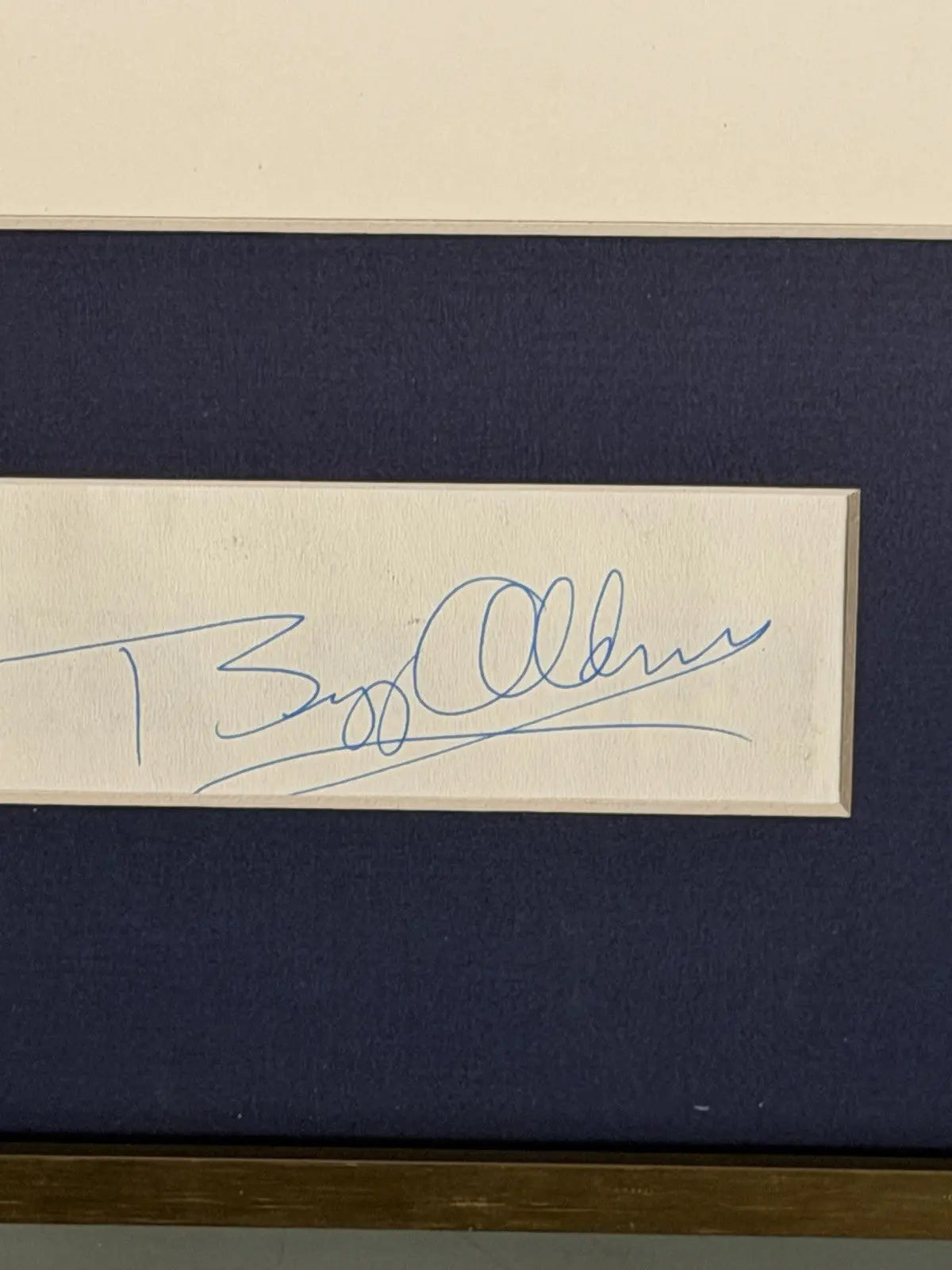 BUZZ ALDRIN APOLLO 11 MOONWALKER FRAMED AUTOGRAPH - ZARELLI SPACE COA