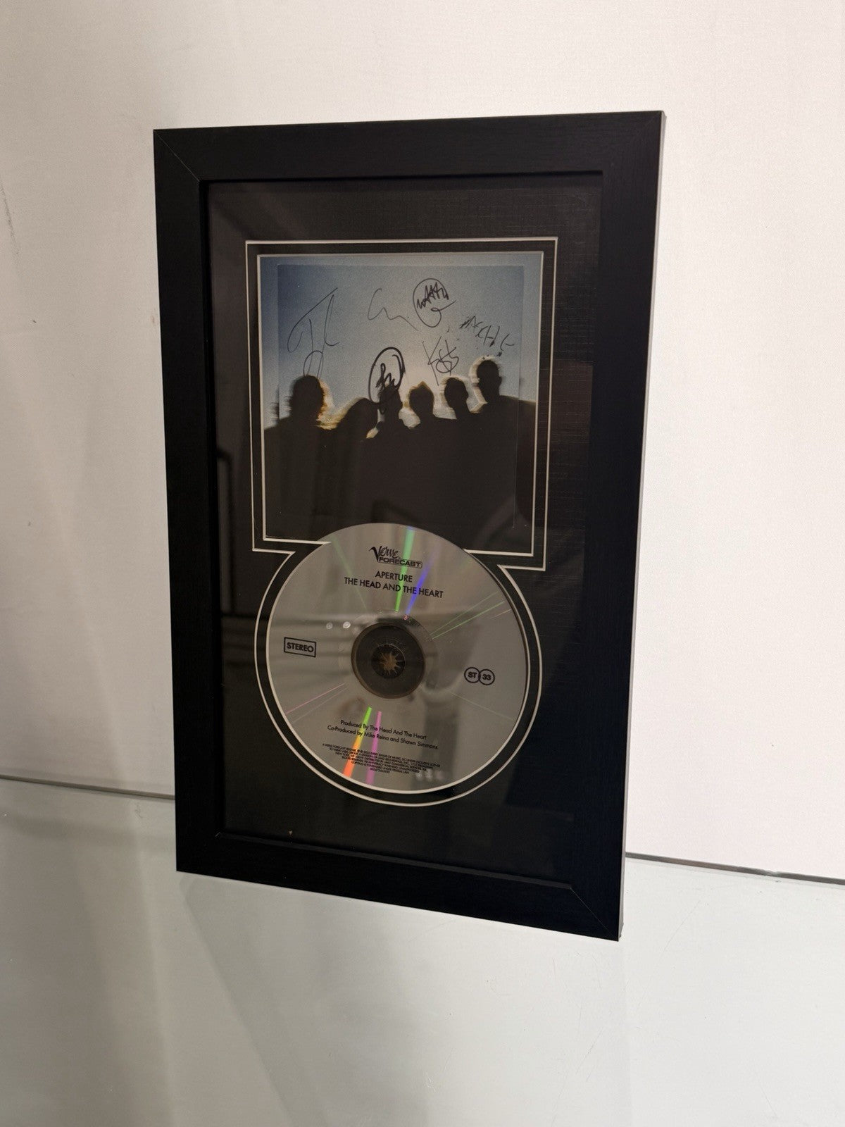 THE HEAD AND THE HEART BAND SIGNED FRAMED 'APERTURE'  CD COVER ALBUM