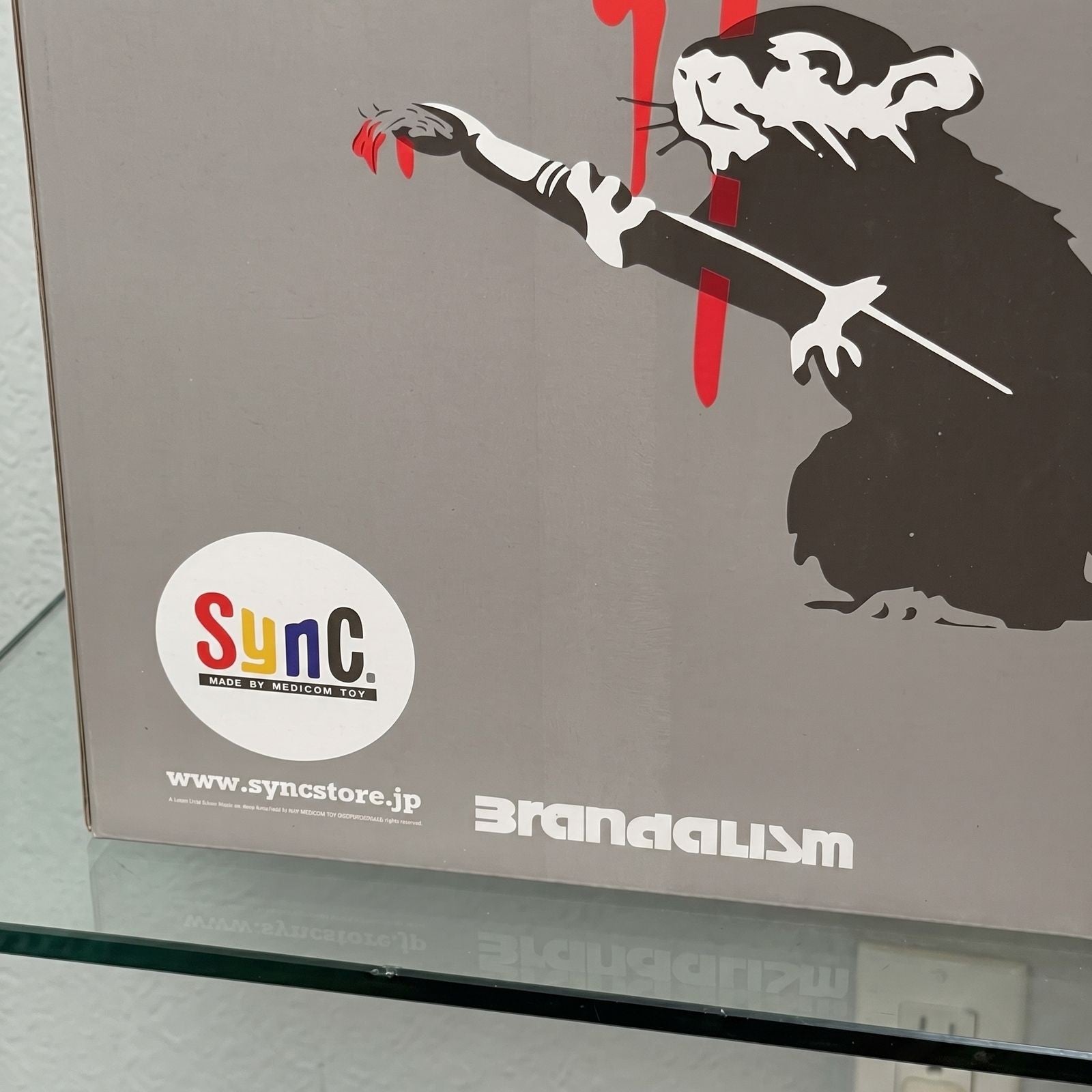 Brandalism Rat Sculpture with Paintbrush – Medicom Toy Banksy-Inspired 8-9"