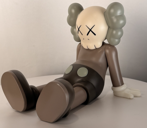 KAWS Holiday Taipei Companion Brown Vinyl Figure 2019 11.5" SEALED w/ Box