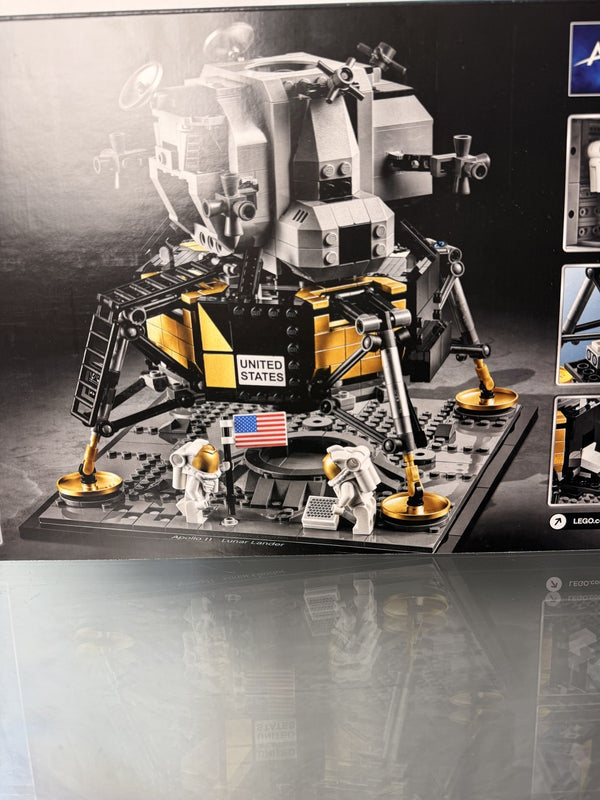 LEGO 10266 NASA Apollo 11 Lunar Lander Creator Expert New Sealed Retired