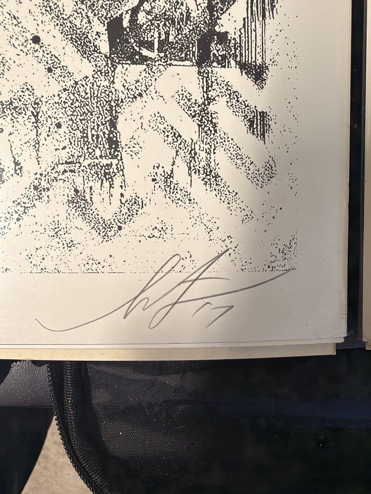 Shepard Fairey Printing Press 2017 Signed 140/400 OBEY Damaged Stencil 18x24 — listing photograph 9