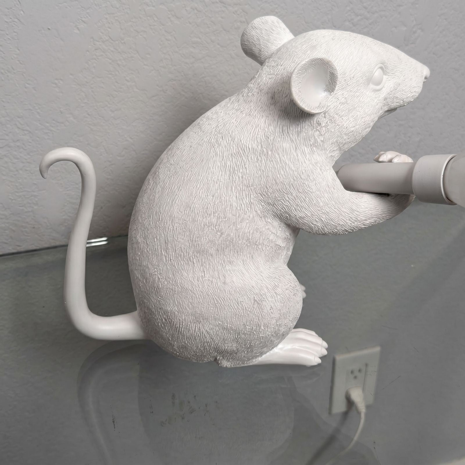 Brandalism Rat Sculpture with Paintbrush – Medicom Toy Banksy-Inspired 8-9"