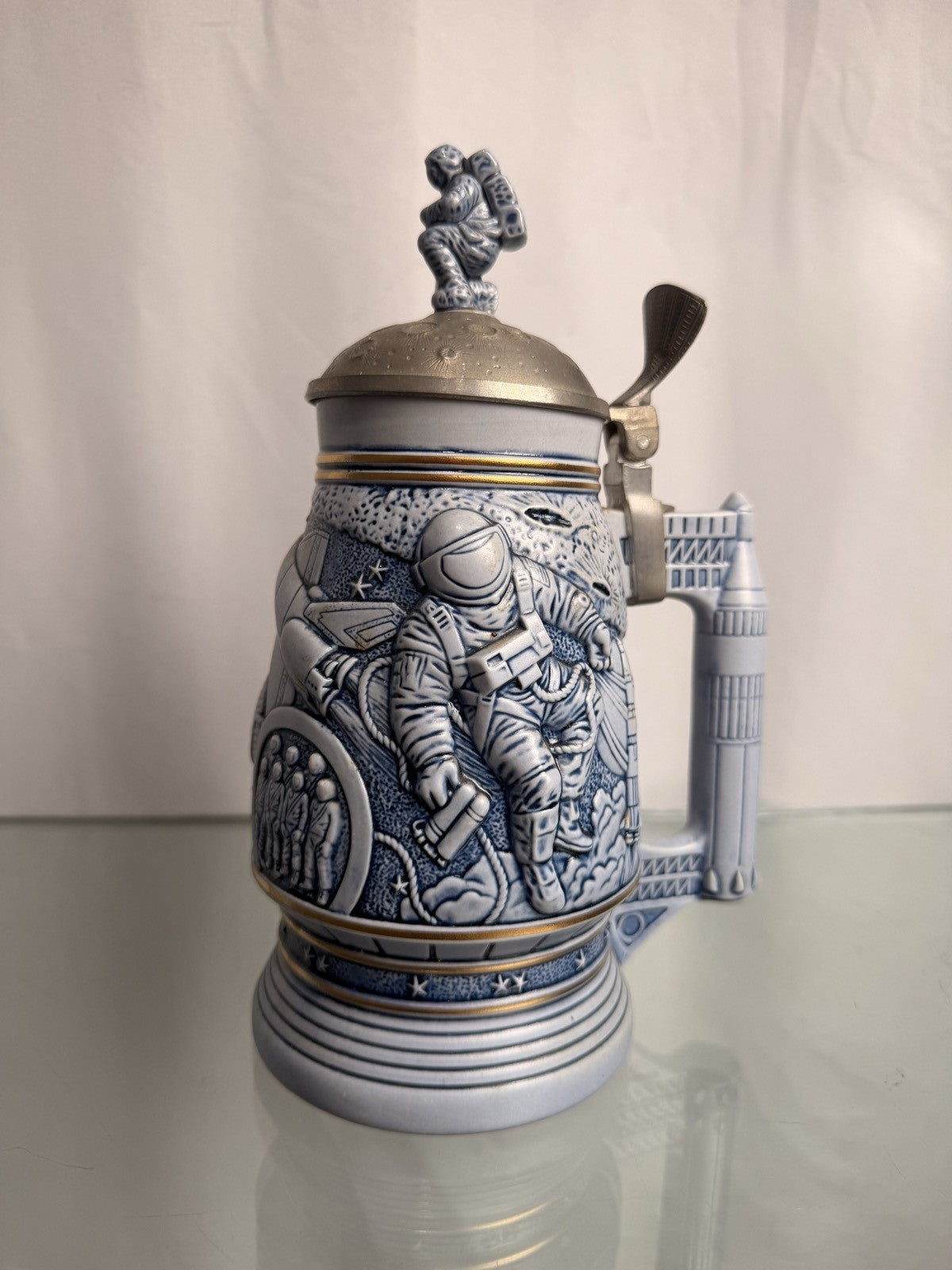 Space Exploration Lidded Stein Astronaut Lunar Lander Lid Collectible Tankard