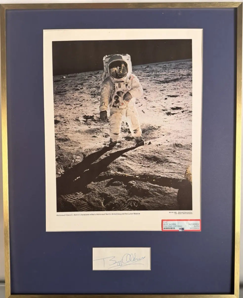 BUZZ ALDRIN APOLLO 11 MOONWALKER FRAMED AUTOGRAPH - ZARELLI SPACE COA