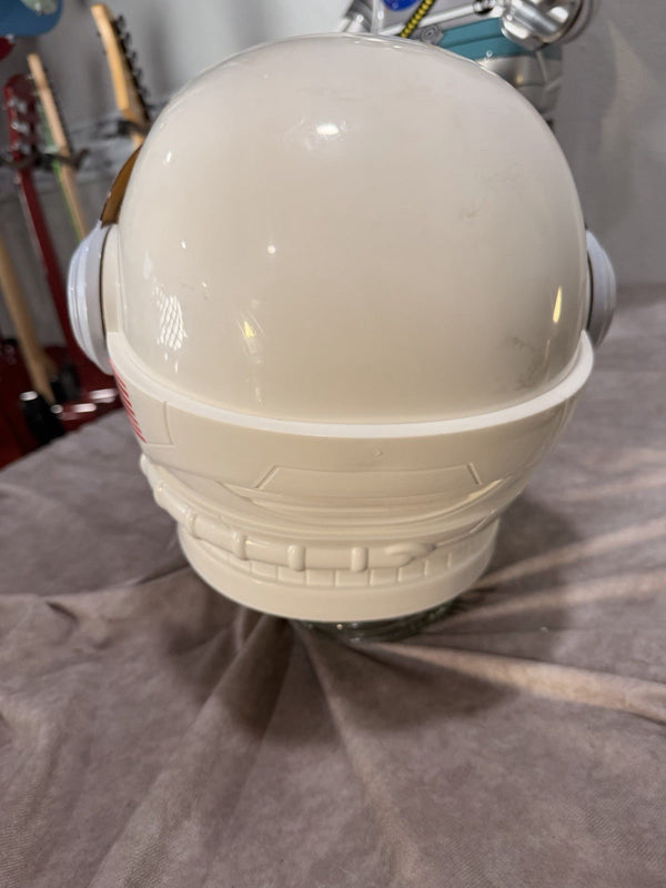 Eileen Collins — NASA MASK HELMET AUTOGRAPH NASA ASTRONAUT - Gauntlet Gallery