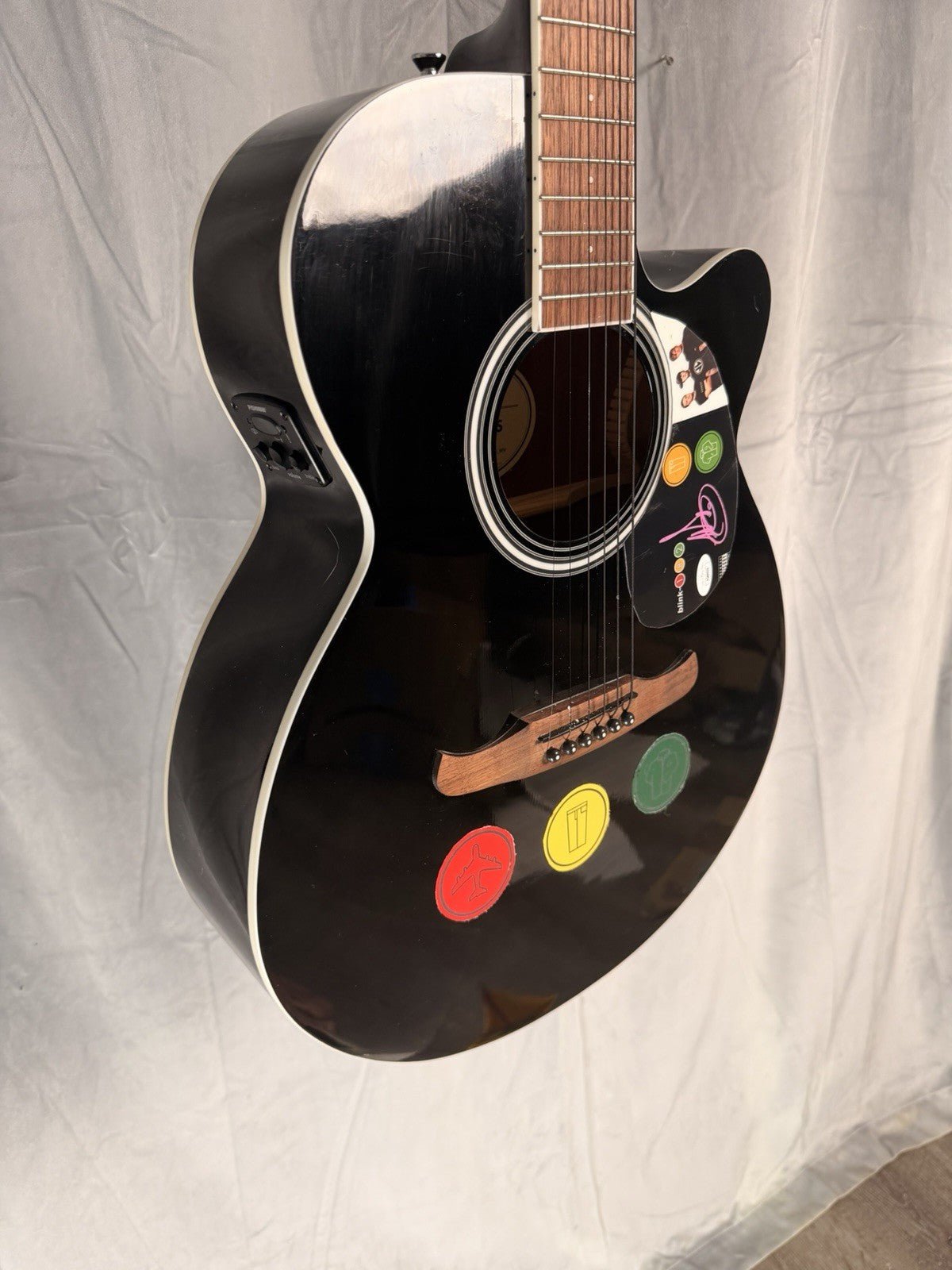Mark Hoppus — Fender Acoustic Guitar - Blink - 182 - Gauntlet Gallery