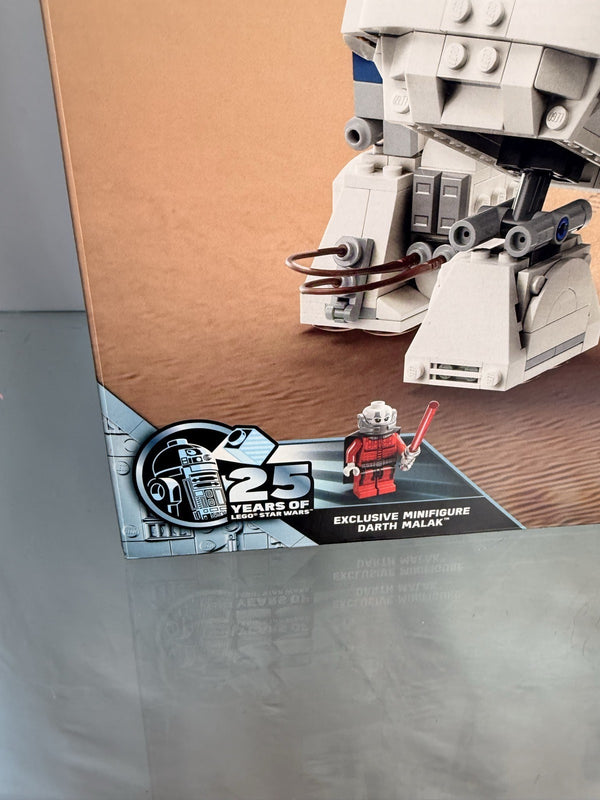 LEGO Star Wars R2-D2 75379 Building Set 1050 Pcs NEW SEALED Darth Malak Minifig