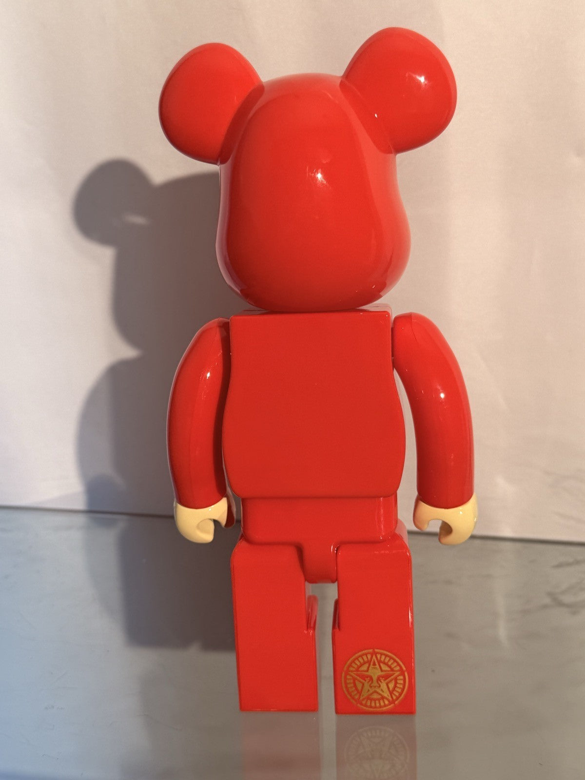BE@RBRICK Shepard Fairey Make Art Not War 400% + 100% Set Red OBEY Medicom NIB