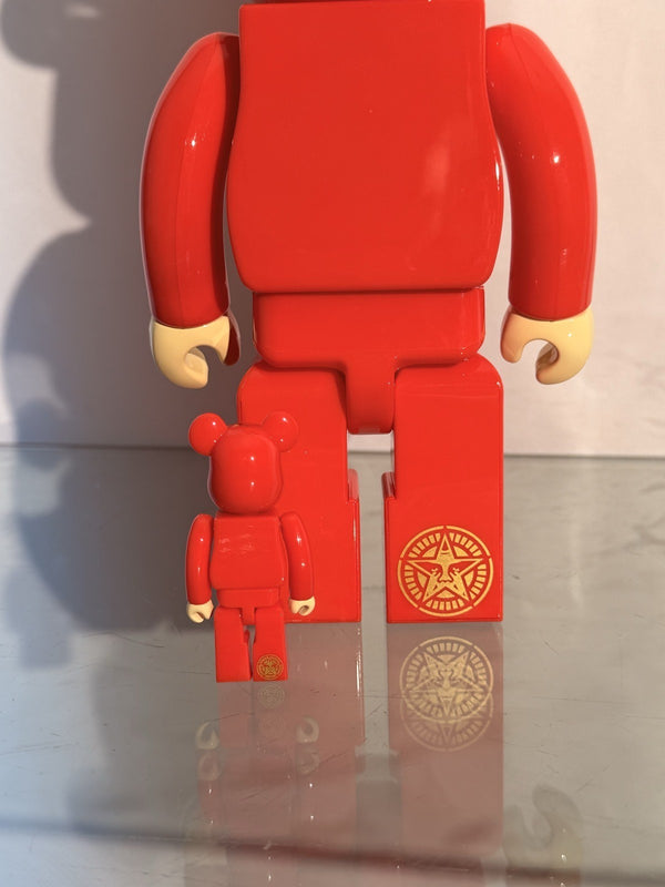 BE@RBRICK Shepard Fairey Make Art Not War 400% + 100% Set Red OBEY Medicom NIB
