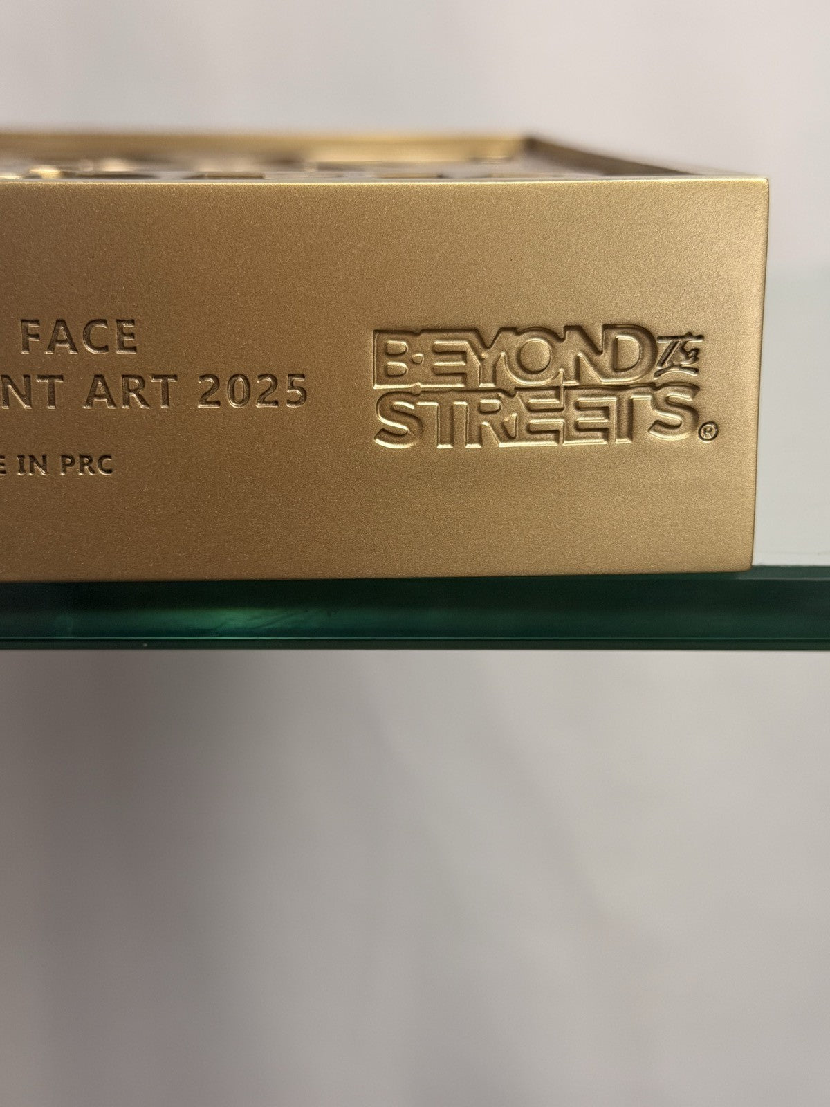 Shepard Fairey OBEY Giant Icon Face 3D Gold Relief Plaque Sculpture New in Box