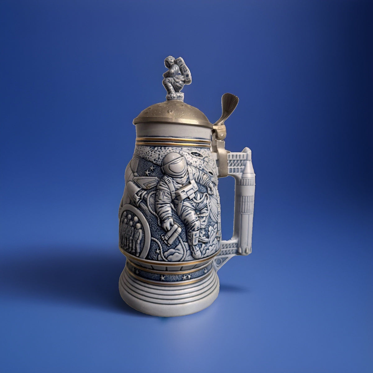 Space Exploration Lidded Stein Astronaut Lunar Lander Lid Collectible Tankard